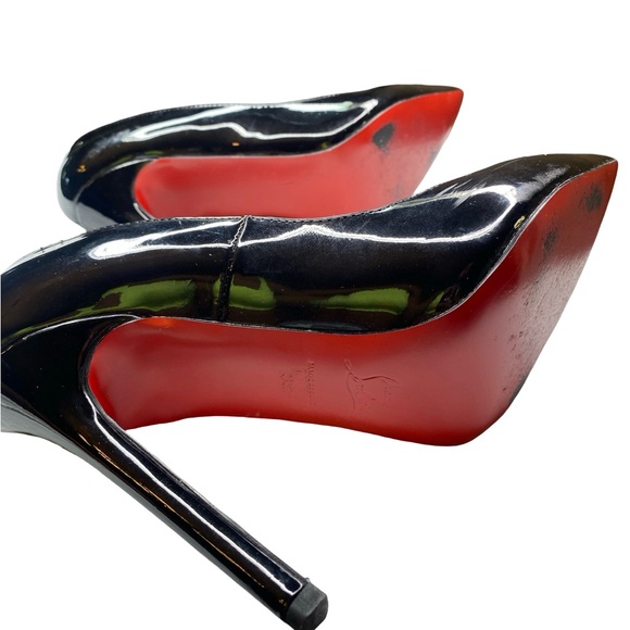 Kate Christian Louboutin Glossy Black pointy pump - Picture 11 of 13